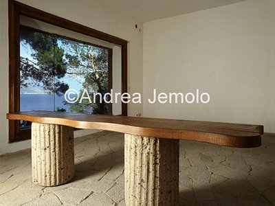 Casa Malaparte Table in the living room | Andrea Jemolo