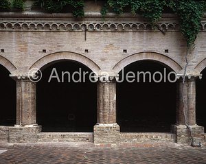 San Nicola da Tolentino Chiostro | Andrea Jemolo