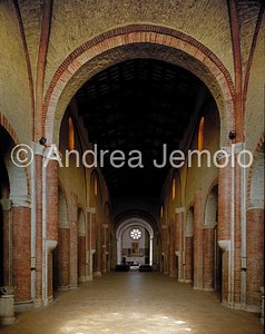 Abbazia Interno | Andrea Jemolo