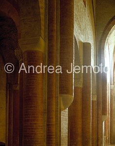 Abbazia Interno | Andrea Jemolo