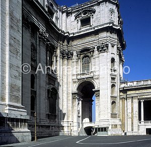 St. Peter in the Vatican Bell tower of left | Andrea Jemolo