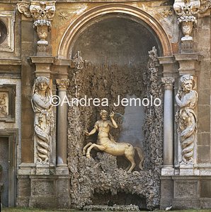 Villa Aldobrandini Teatro delle Acque - Ninfeo | Andrea Jemolo