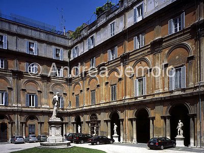 Ludovisi / Chigi / Odescalchi palace Courtyard | Andrea Jemolo