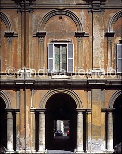 Palazzo Ludovisi/ Chigi/ Odescalchi Cortile - particolare | Andrea Jemolo