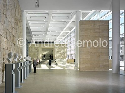 Ara Pacis Museum Hall from the entry | Andrea Jemolo