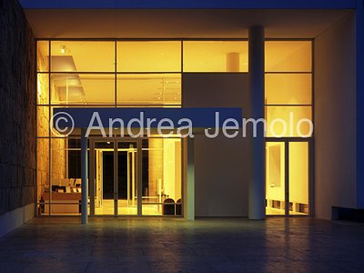 Ara Pacis Museum Front of entrance - nocturne | Andrea Jemolo