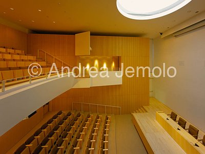 Ara Pacis Museum Lectures hall - from the gallery | Andrea Jemolo