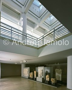 Museo dell' Ara Pacis Sistemazione museale con doppio livello | Andrea Jemolo