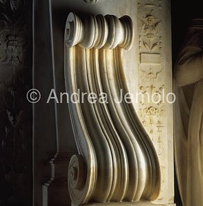 Chiesa di San Pietro in Vincoli Mausoleo di Giulio II - Voluta | Andrea Jemolo