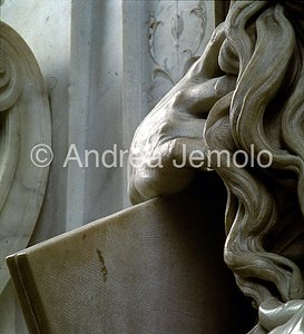 Chiesa di San Pietro in Vincoli Mausoleo di Giulio II - Mosè - barba e tavole | Andrea Jemolo