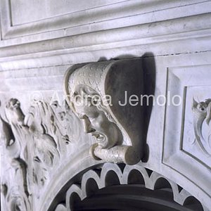 Chiesa di San Pietro in Vincoli Mausoleo di Giulio II - maschera | Andrea Jemolo