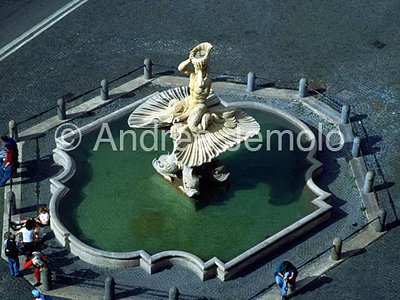 Fontana del Tritone Dall' alto | Andrea Jemolo