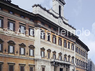 Palazzo Montecitorio Visione d' insieme | Andrea Jemolo