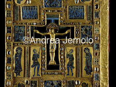 Cathedral - Treasure Cover Evangelary di Aribert - archbishop of Milan (f.) | Andrea Jemolo
