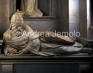 San Pietro in Vincoli Mausoleum of Giulio II - Giulio II - whole | Andrea Jemolo