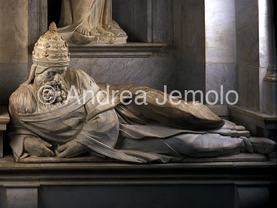 San Pietro in Vincoli Mausoleum of Giulio II - Giulio II - whole | Andrea Jemolo