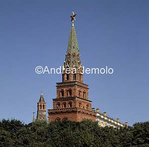 Kremlin Borovickaja tower | Andrea Jemolo