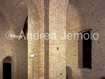 Palazzo Farnese Piano sotterreneo | Andrea Jemolo