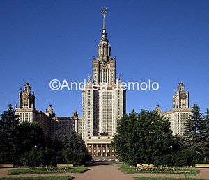 Stalinist skyscraper Lomonossov university | Andrea Jemolo
