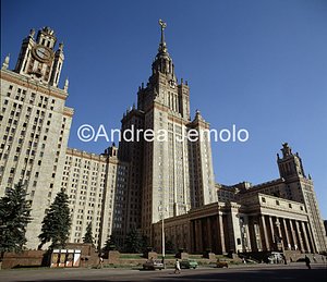 Stalinist skyscraper Lomonossov university | Andrea Jemolo