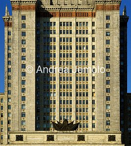 Stalinist skyscraper Lomonossov university | Andrea Jemolo
