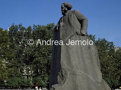 Monument to Marx  | Andrea Jemolo