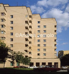 House of residence in Nevskij Ulica  | Andrea Jemolo