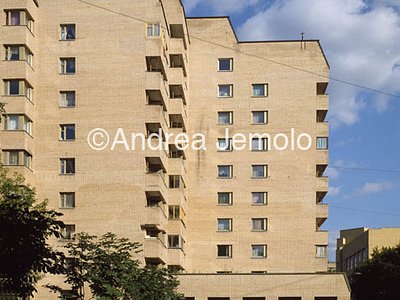 House of residence in Nevskij Ulica  | Andrea Jemolo