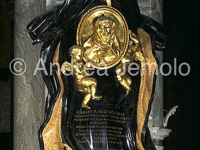 Basilica di Santa Maria sopra Minerva Tomba di Maria Raggi | Andrea Jemolo