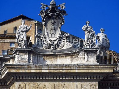 St. Peter' s Square Colonnade | Andrea Jemolo