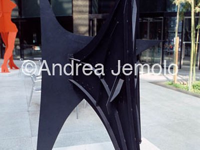 IBM Gallery of Sciences and Art Intermediate model for Le Trois Pieces | Andrea Jemolo