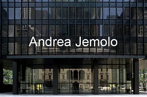 Seagram Building Façade - Detail | Andrea Jemolo