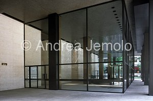 Seagram Building Entrance hall from north | Andrea Jemolo