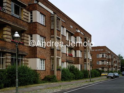 Siedlung Schillerpark Bristolstrasse | Andrea Jemolo