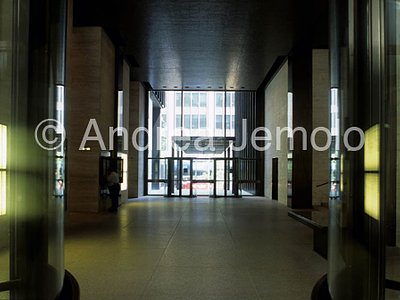 Seagram Building Entrance hall from east - interior | Andrea Jemolo