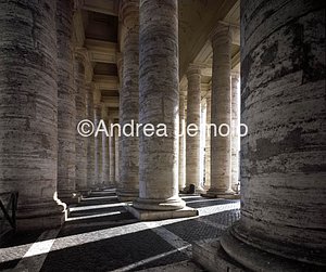 St. Peter Square Colonnade | Andrea Jemolo
