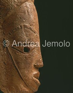 Jos Museum Head of Terracotta - Nok | Andrea Jemolo