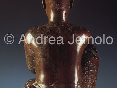 Nigerian National Museum Figura seduta - Retro - Tada | Andrea Jemolo