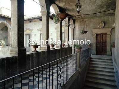 Palazzo Tabassi Loggiato | Andrea Jemolo
