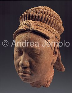 Ife National Museum Head crowned of queen - terracotta- Ife | Andrea Jemolo