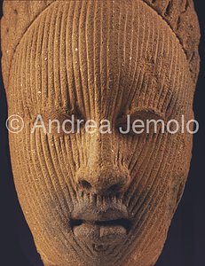 Nigerian National Museum Head - terracotta - Ife | Andrea Jemolo