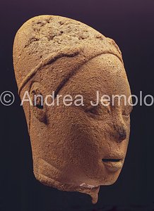 Nigerian National Museum Head - terracotta - Ife | Andrea Jemolo