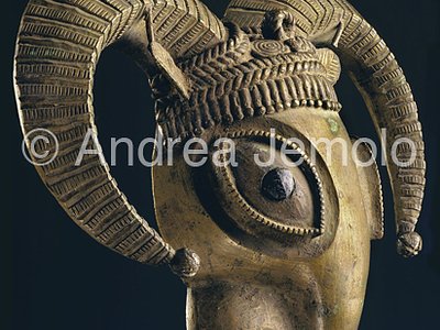Nigerian National Museum Testa di ariete - Bronzo - Owo | Andrea Jemolo