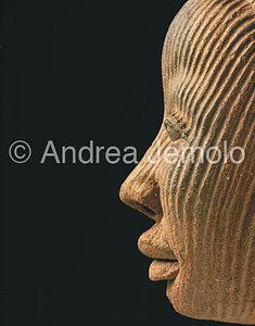 Nigerian National Museum Head - terracotta - Owo | Andrea Jemolo