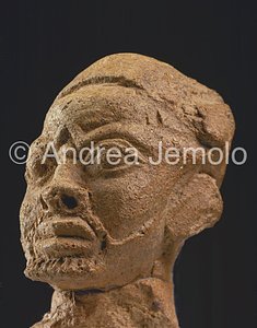 Nigerian National Museum Portrait of man - terracotta - Owo | Andrea Jemolo
