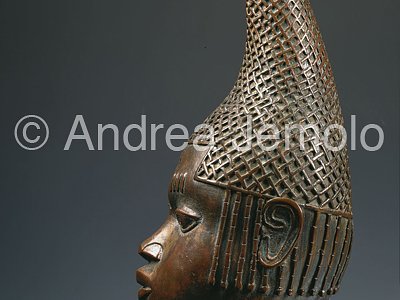 Nigerian National Museum Testa di regina madre - bronzo - Benin | Andrea Jemolo