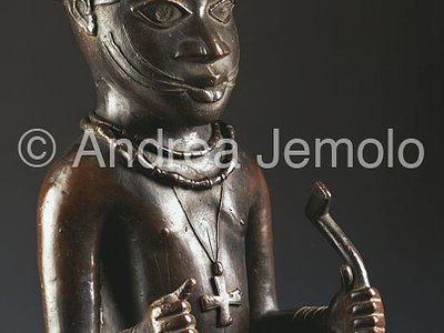 Nigerian National Museum Messaggero di corte - busto - bronzo - Benin | Andrea Jemolo