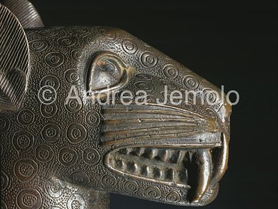 Nigerian National Museum Coppia di leopardi - Muso - bronzo - Benin | Andrea Jemolo