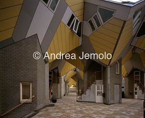 Cube Houses - kubuswoningen - Boomwoningen  | Andrea Jemolo