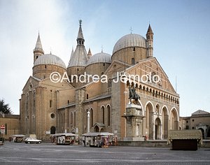 Basilica of St. Antony  | Andrea Jemolo